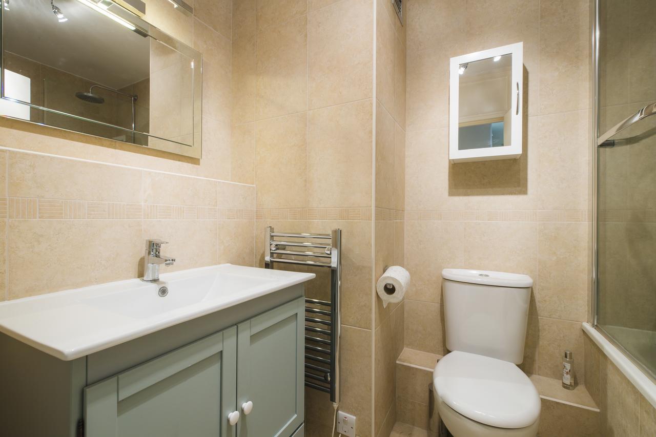 Sublime Flat With Thames View Daire Londra Dış mekan fotoğraf